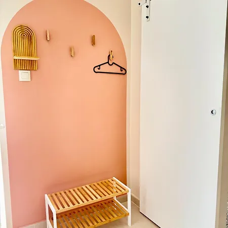 Churri Downtown - With Garage *