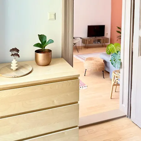 Churri Downtown - With Garage * 부다페스트